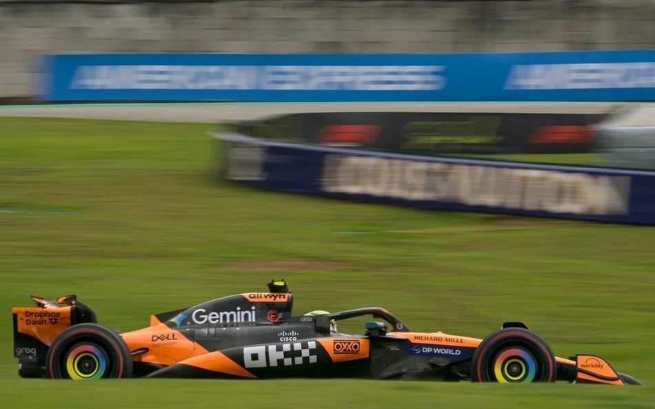 Lando Norris vence sprint do GP do Brasil (Foto: Nelson Almeida/ AFP)