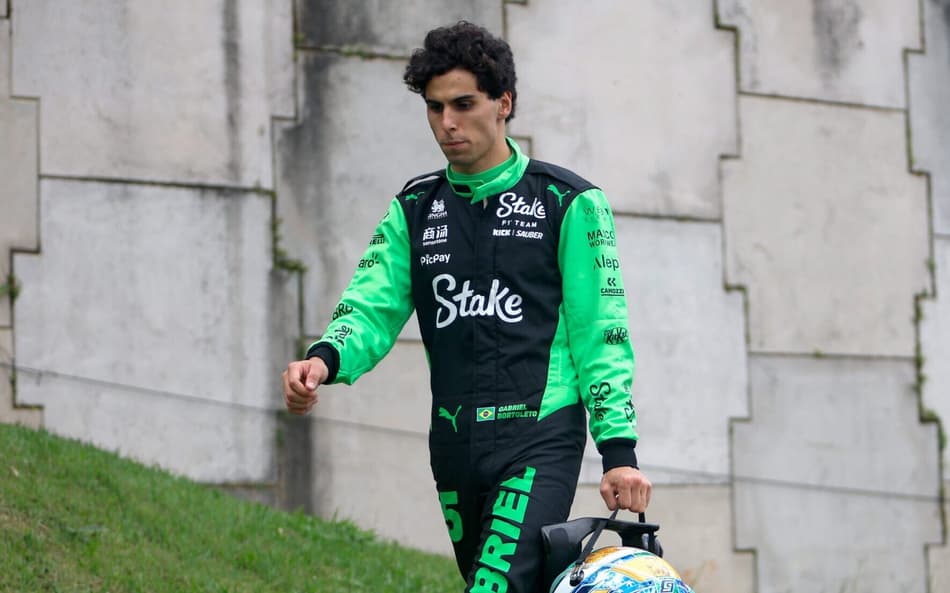 Bortoleto abandona GP do Brasil (Foto: Miguel Schincariol/ AFP)