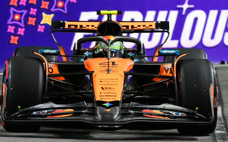 Lando Norris no TL1 do GP de Las Vegas de F1 (Foto: Frederic J. Brown / AFP)