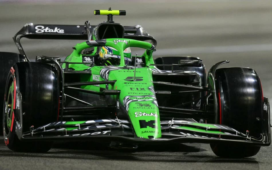 Gabriel Bortoleto no GP de Las Vegas de F1 (Foto: Frederic J. Brown / AFP)