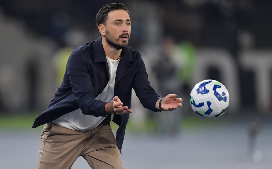 Davide Ancelotti é o técnico do Botafogo (Foto: Thiago Rodrigues/AGIF)