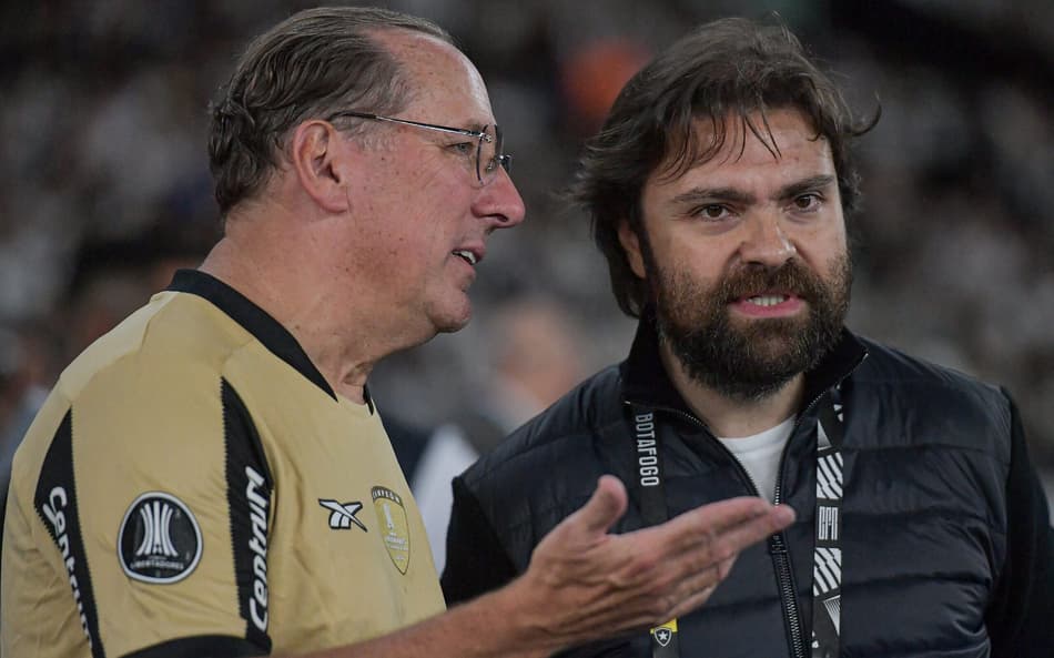 Presidente do Botafogo aponta erros da Eagle e defende ação: 'Meu objetivo é proteger'