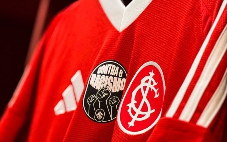 Internacional faz ação de conscientização contra o racismo