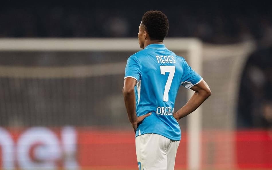 David Neres em ação pelo Napoli (Foto: Reprodução)