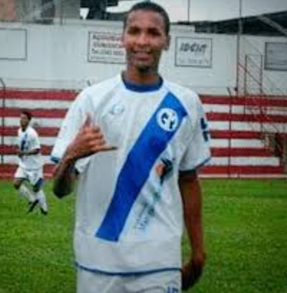 Deyverson no Mangaratibense