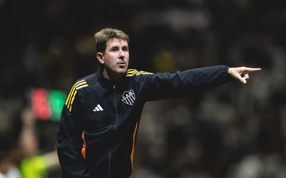 Diogo Alves, auxiliar de Sampaoli (Foto: Pedro Souza / Atlético)