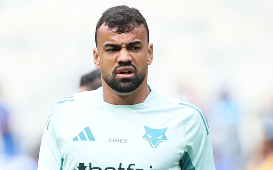 Fabrício Bruno jogador do Cruzeiro durante aquecimento antes da partida contra o Fluminense