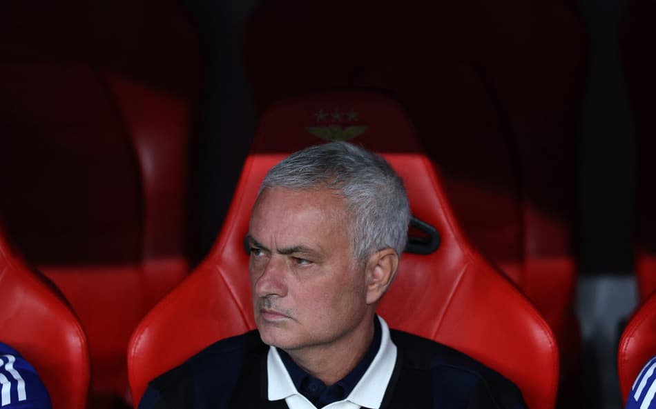 José Mourinho no Estádio da Luz para o jogo entre Fenerbahce e Benfica