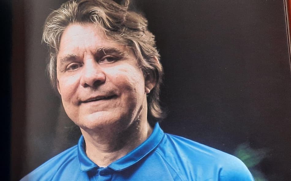 Cantor e compositor Lô Borges, torcedor do Cruzeiro (Foto: Reprodução Revista do Cruzeiro)