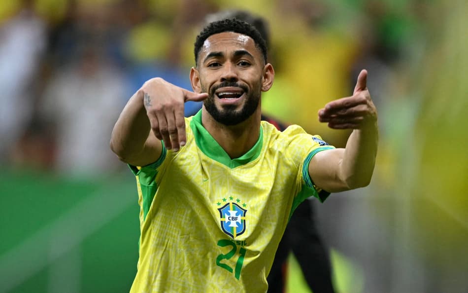 Matheus Cunha durante jogo entre Brasil e Colômbia, pelas Eliminatórias da Copa do Mundo