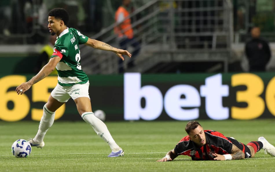 Murilo, zagueiro do Palmeiras
