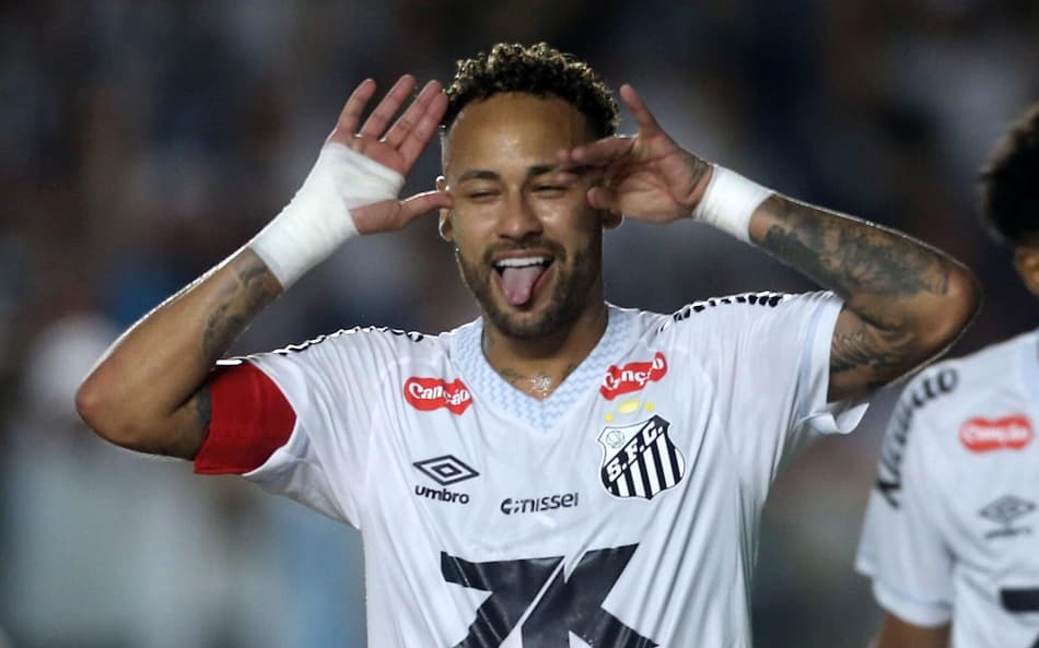 Gol de Neymar em Santos x Sport enlouquece torcedores: 'Na raça'
