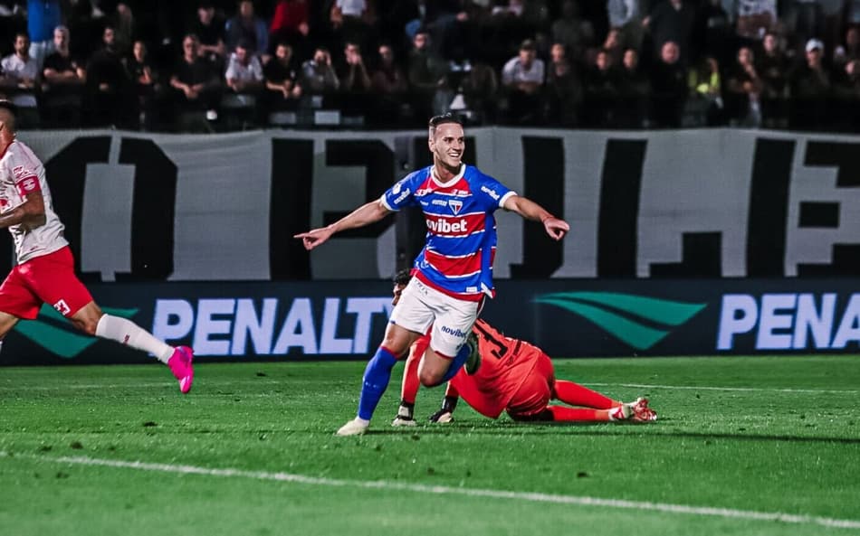 Fortaleza defende invencibilidade contra o RB Bragantino; veja