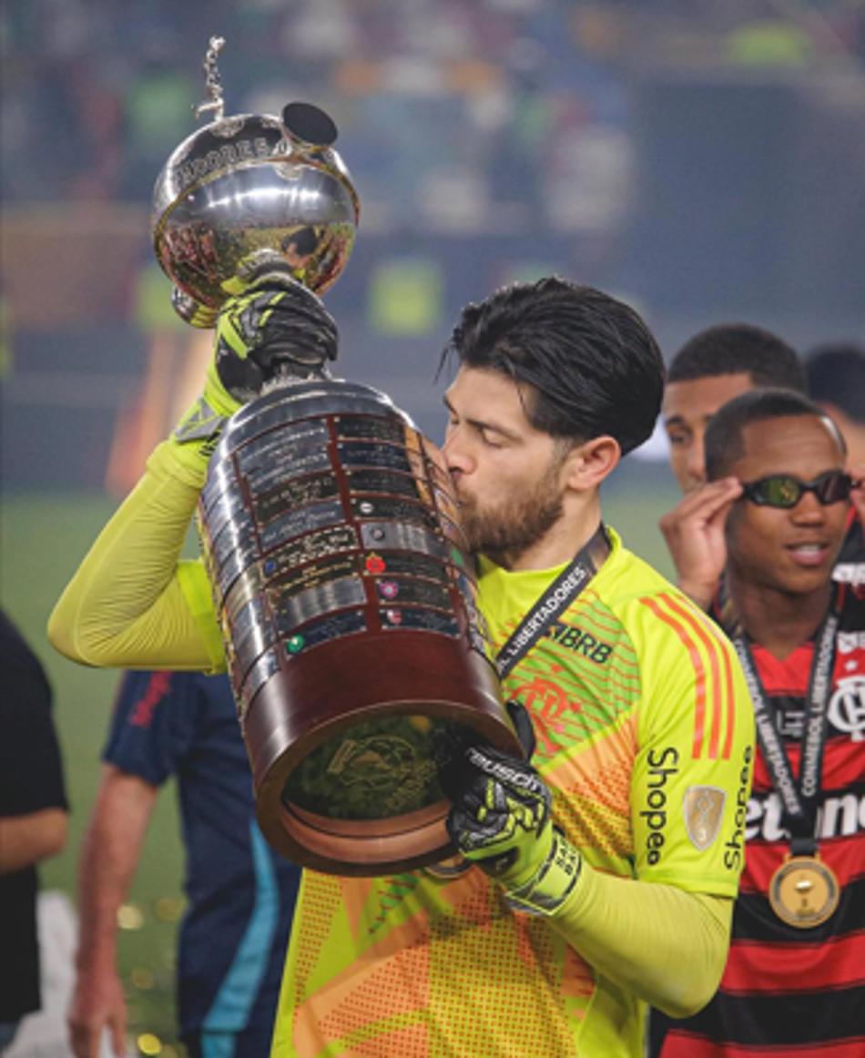 Rossi foi um dos protagonista do tetracampeonato do Flamengo na Libertadores