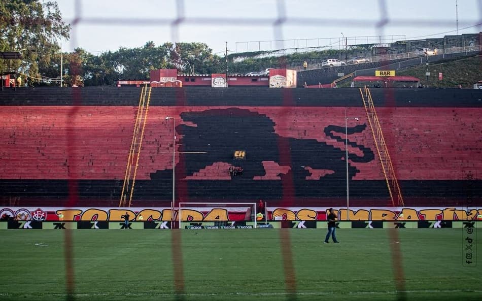 Barradão antes de Vitória x Internacional (Foto: Victor Ferreira / EC Vitória)