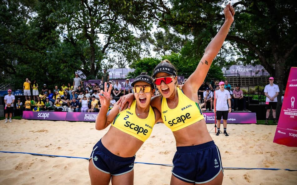 Thamela e Victoria no Mundial de Vôlei de Praia (Foto: Volleyball World)