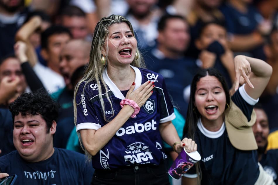 Torcedor do Remo durante conquista do acesso à Série A do Brasileirão