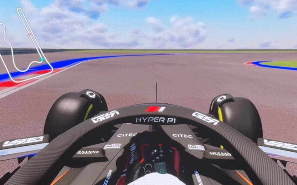 Volta rápida de um F1 no novo autódromo do Rio, em Guaratiba (foto: Kauhan Fiaux / Lance!)