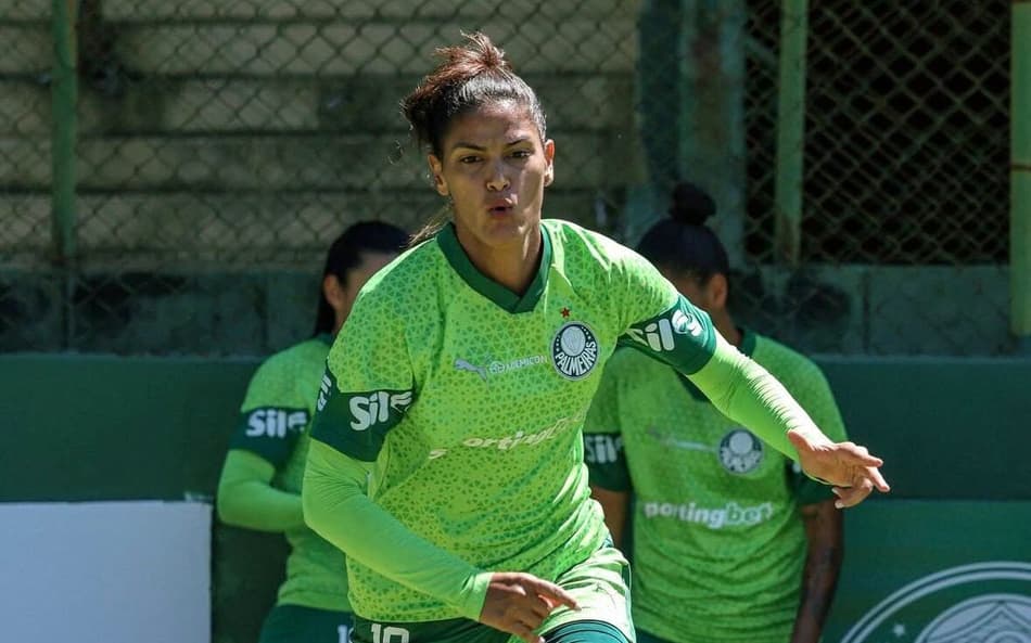 Laís Melo, meia do Palmeiras, sofre lesão de LCA. (Foto: Paloma Cassiano/Palmeiras)