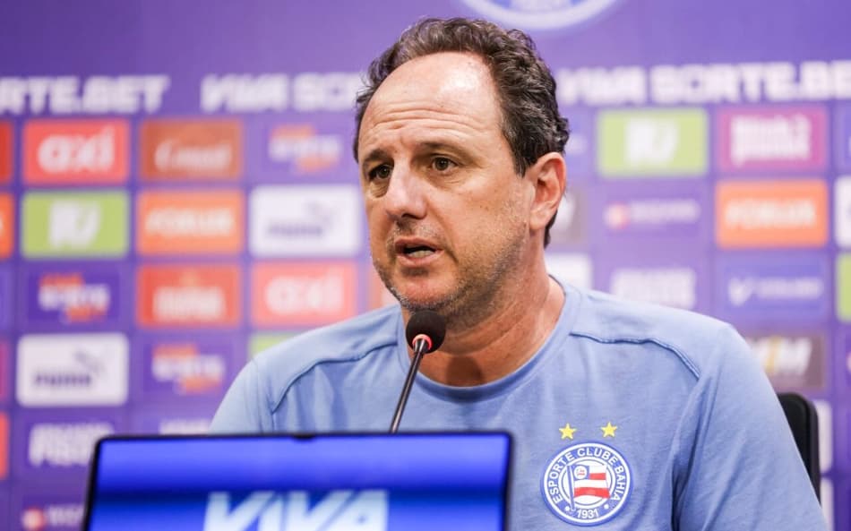 Rogério Ceni em entrevista coletiva depois da partida contra o Vasco (Foto: Rafael Rodrigues / EC Bahia)