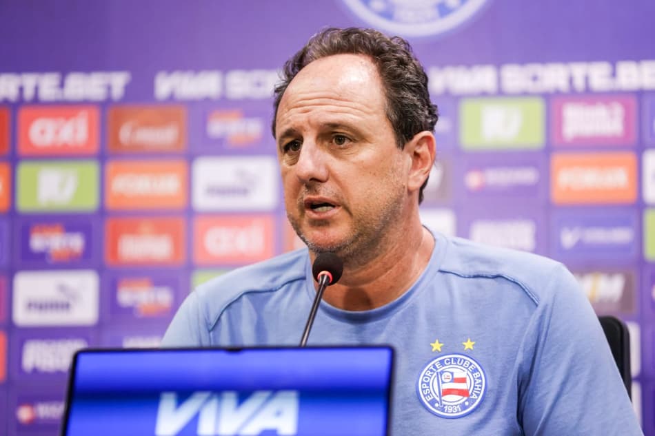 Rogério Ceni em entrevista coletiva depois da partida contra o Vasco (Foto: Rafael Rodrigues / EC Bahia)
