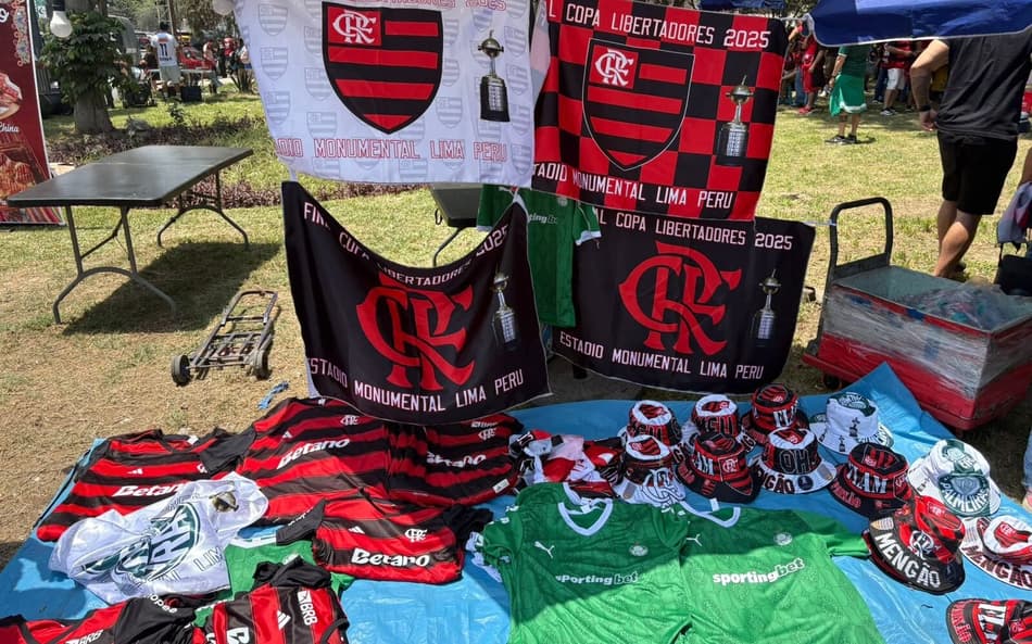 Com vendedores de camisas e bandeiras, Monumental U entra no clima de Palmeiras x Flamengo
