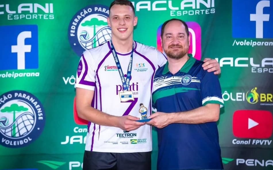 Jogador de vôlei fica tetraplégico e família abre vaquinha para recuperação