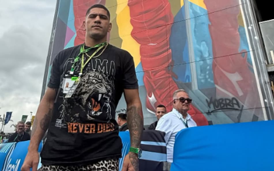 Alex Poatan no GP do Brasil da F1 2025 (Foto: Reprodução/Instagram: @alexpoatanpereira)