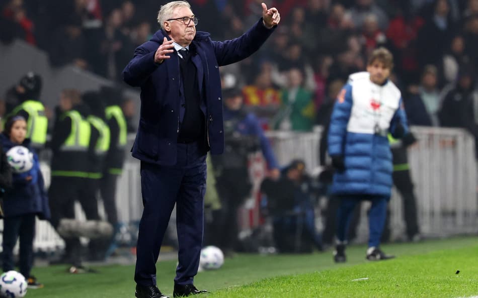 Carlo Ancelotti durante Brasil x Tunísia