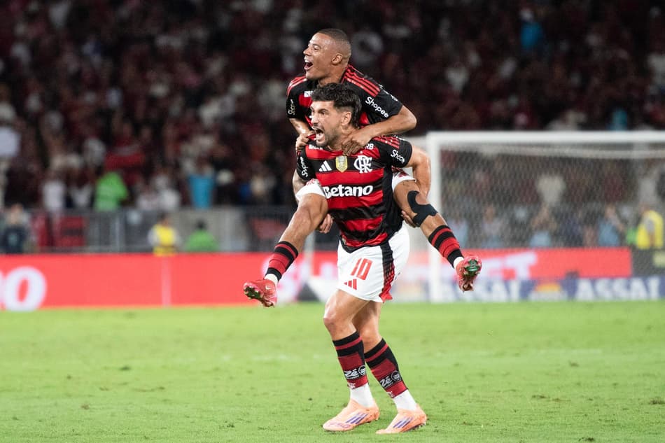 Arrascaeta comemora gol no jogo do Flamengo contra o Sport (Foto: Delmiro Junior/Photo Premium/Gazeta Press)