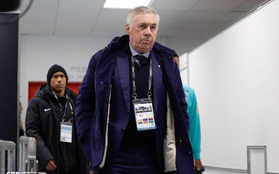 Carlo Ancelotti antes do amistoso entre Brasil e Tunísia (Foto: Rafael Ribeiro / CBF)