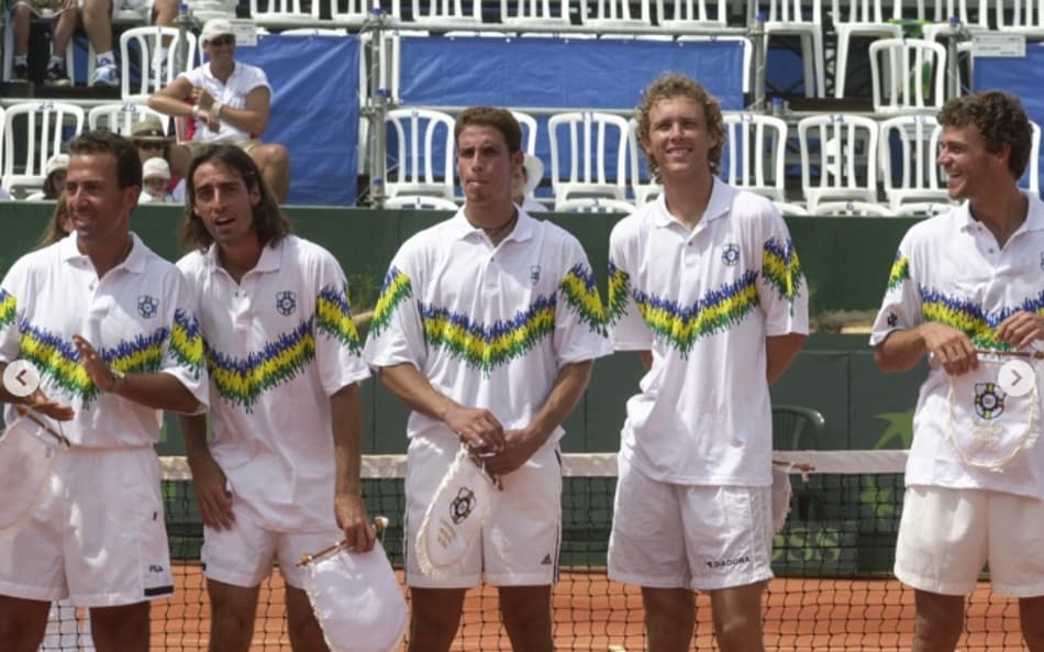 Tênis histórico: Em 2000, um dos momentos mágicos do Brasil na Davis