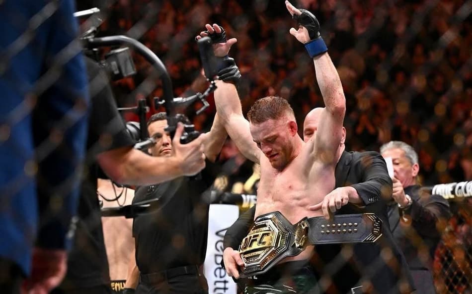 Jack Della Maddalena comemora cinturão do UFC (Foto: Reprodução/Instagram: @jackdellamaddalena)