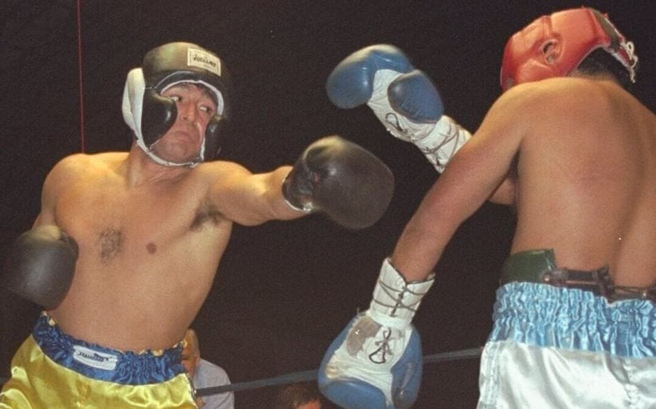 Diego Maradona em luta beneficente de boxe (Foto: Reprodução)
