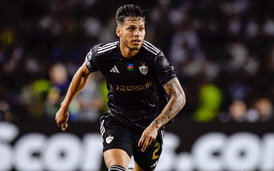 O Qarabag, do brasileiro Matheus Silva, recebe o Chelsea, pela fase de liga da Champions League (Foto: Divulgação/Qarabag)