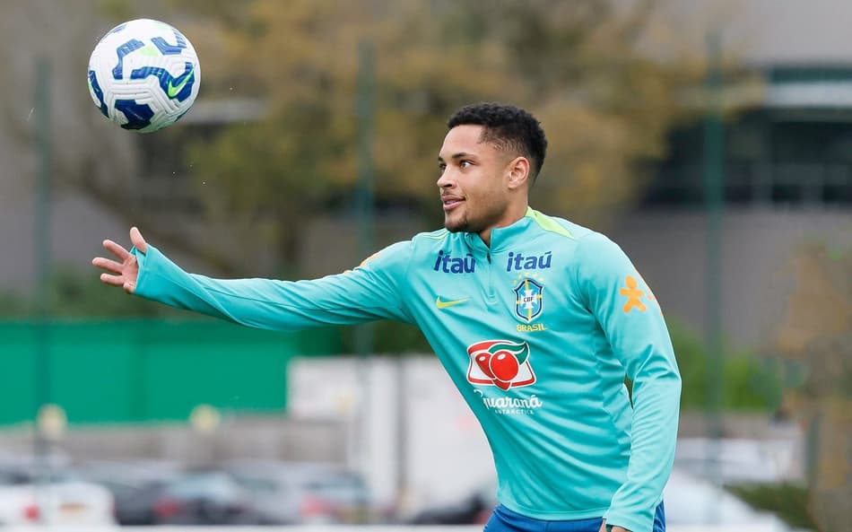Vitor Roque, atacante do Palmeiras e da Seleção Brasileira