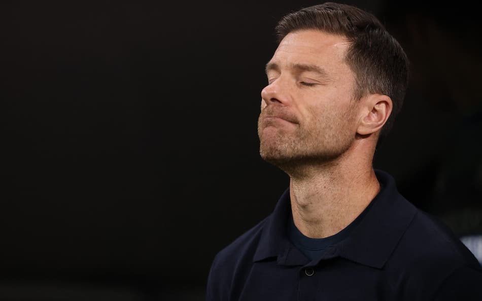 Real Madrid's Spanish coach Xabi Alonso is seen before the Spanish League football match between Real Madrid CF and Valencia CF at Santiago Bernabeu Stadium in Madrid on November 1, 2025. (Photo by Oscar DEL POZO / AFP)