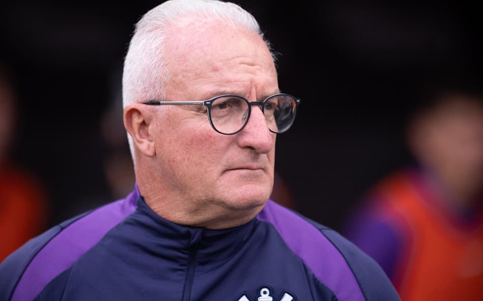 Dorival, técnico do Corinthians, em jogo na Neo Química Arena