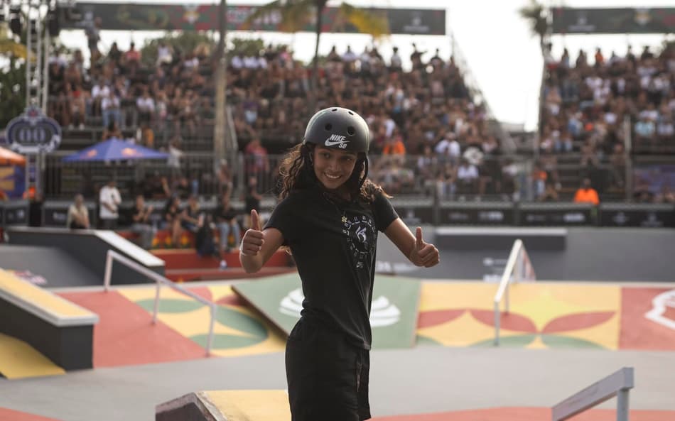 RIO DE JANEIRO (RJ), 14/11/2025 - SKATE / STU / PRO TOUR - PRO TOUR STU RIO, terceira etapa da temporada 2025. Evento realizado na Praca do O, na Barra da Tijuca, nesta sexta-feira (14). Atleta Rayssa Leal em atividade. (Foto: RENAN AREIAS/Agencia Enquadrar/Gazeta Press)