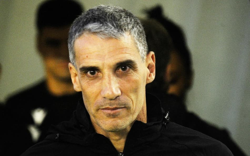 Juan Pablo Vojvoda conquista a primeira vitória fora de casa no Campeonato Brasileiro. (Foto: Donaldo Hadlich/Código19/Gazeta Press)