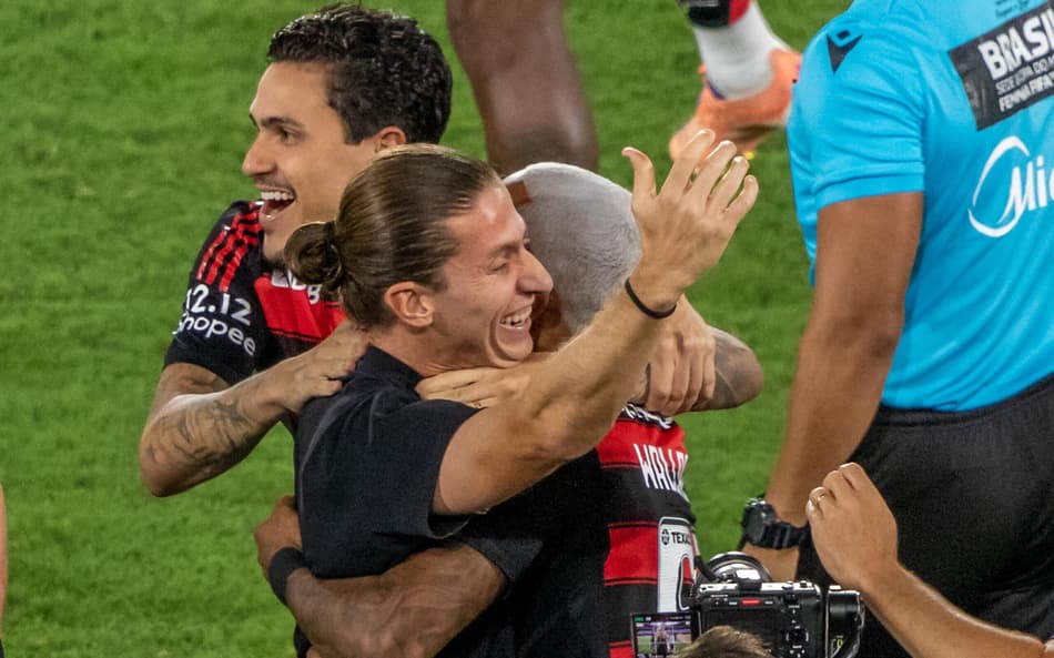 Filipe Luís comemorando título brasileiro do Flamengo (Foto: Maga Jr/Agência F8/Gazeta Press)