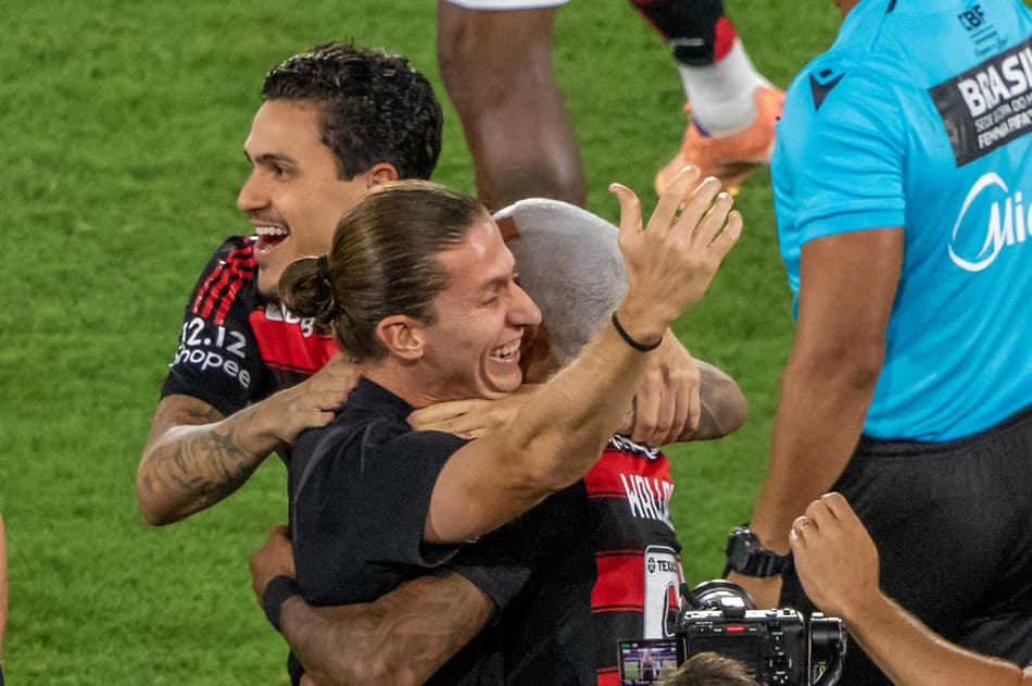 Filipe Luís comemorando título brasileiro do Flamengo (Foto: Maga Jr/Agência F8/Gazeta Press)