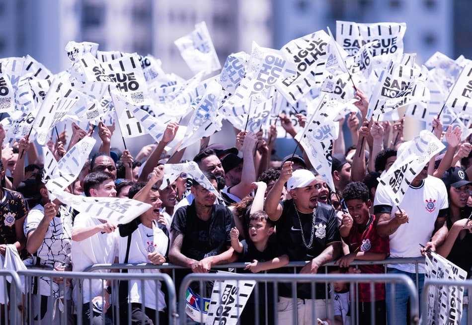 AO VIVO: acompanhe a festa da torcida do Corinthians após título na Copa do Brasil