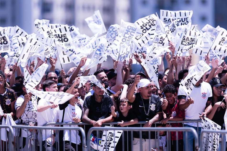 Torcida do Corinthians comemora título (Foto: Wanderson Oliveira/PXIMAGES / Gazeta Press)