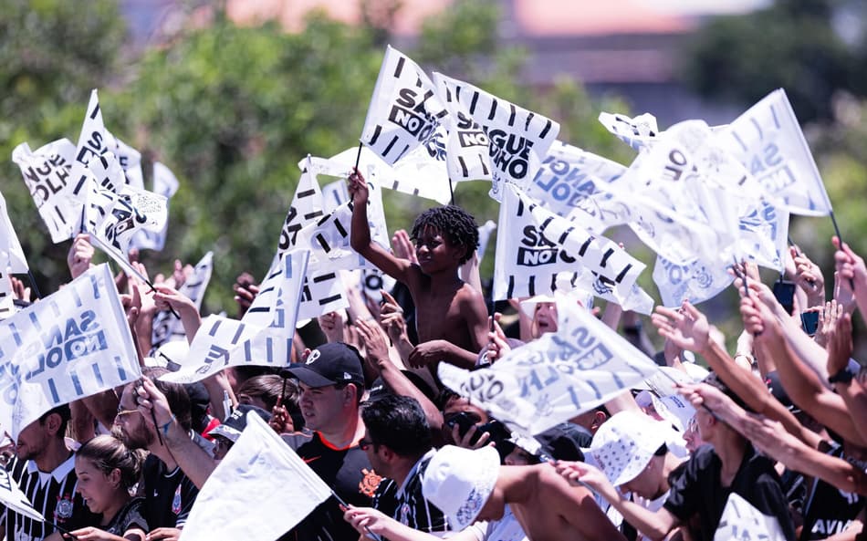 Festa da torcida do Corinthians em Itaquera (Foto: Wanderson Oliveira/PxImages/GazetaPress)