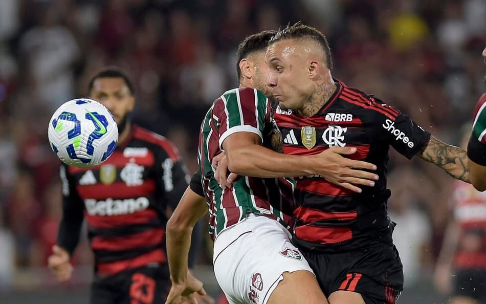 Cebolinha em ação em Flamengo x Fluminense (Foto: Dhavid Normando/CÃ³digo 19/Gazeta Press)