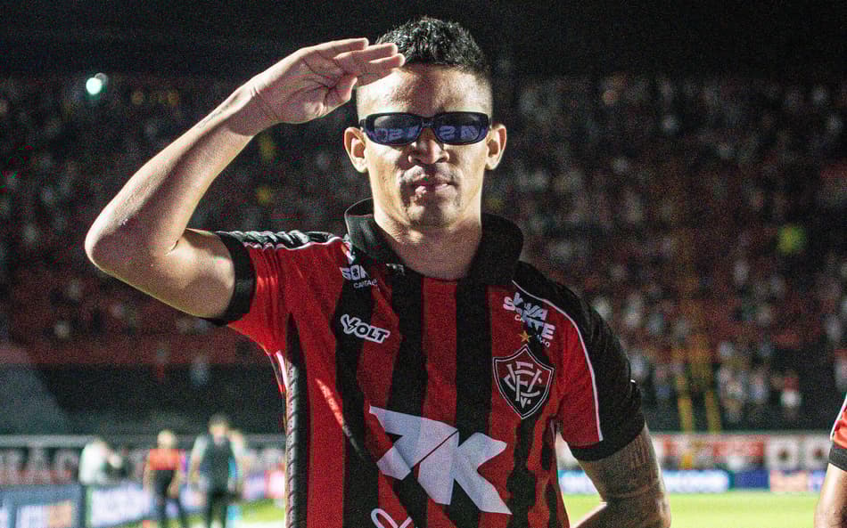 Erick comemora gol em Vitória x Sport (Foto: Victor Ferreira / EC Vitória)