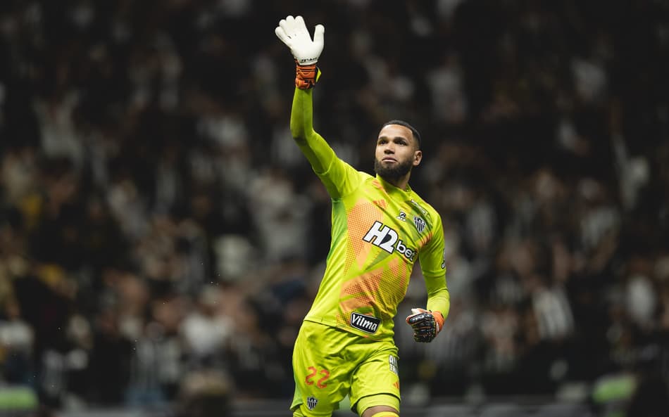 Everson comemora classificação do Atlético (Foto: Pedro Souza / Atlético)