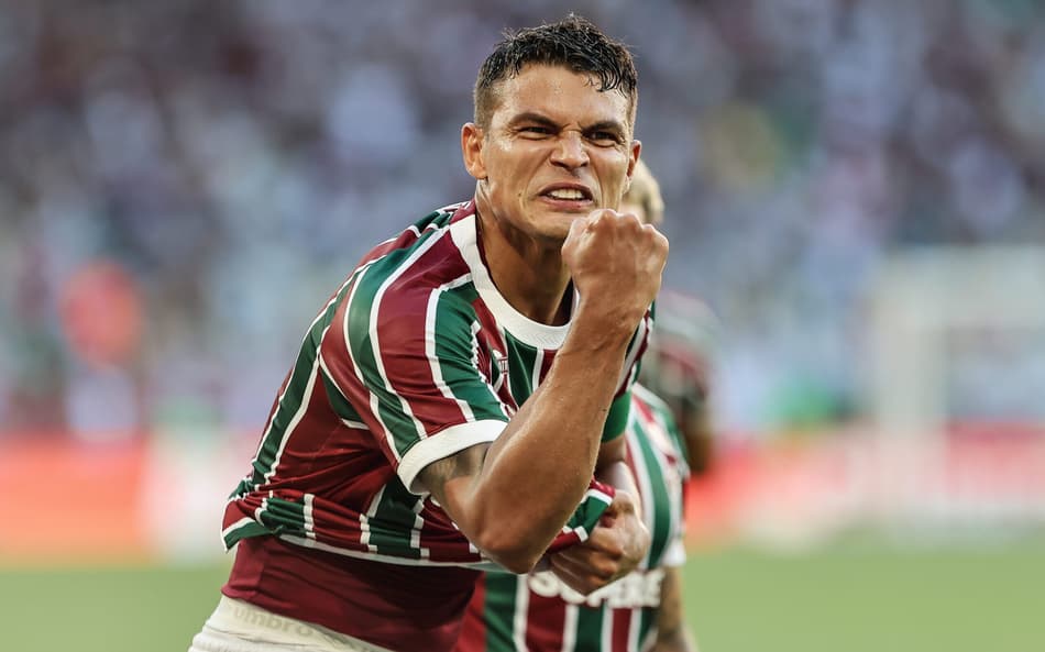 Thiago Silva comemora gol pelo Fluminense (Foto: Lucas Merçon/ Fluminense FC)