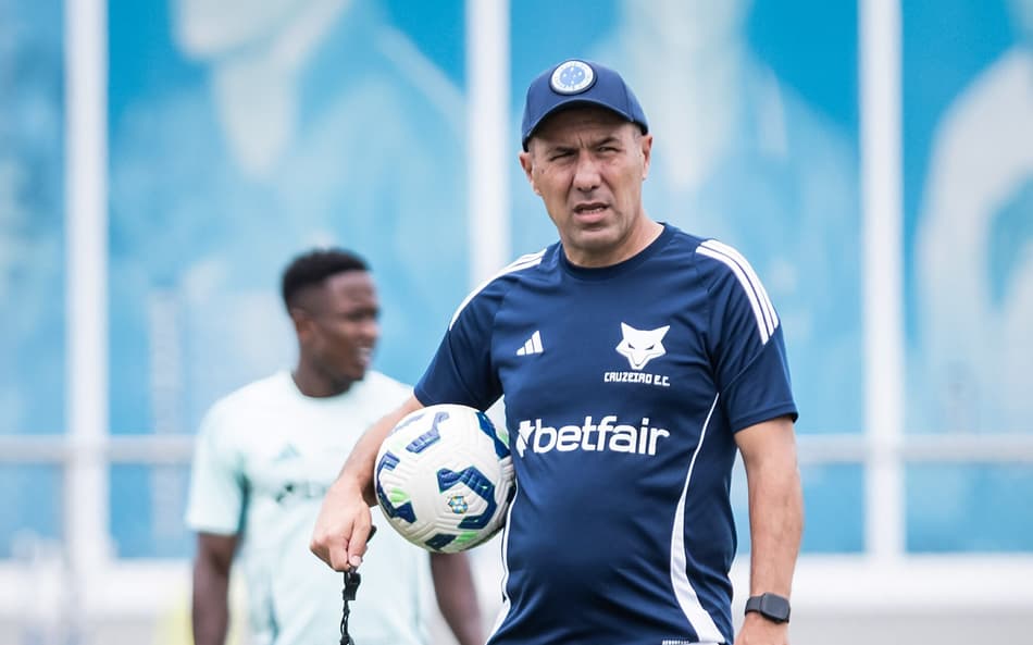 Leonardo Jardim, técnico do Cruzeiro (Foto: Gustavo Aleixo/Cruzeiro)